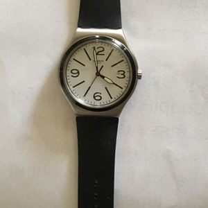 RARE Men’s SWATCH RARE “glow in dark”